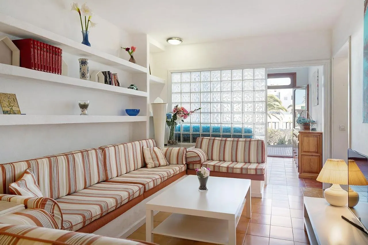 Isla And Ocean With Pool And Wifi Apartment Costa Teguise Spain