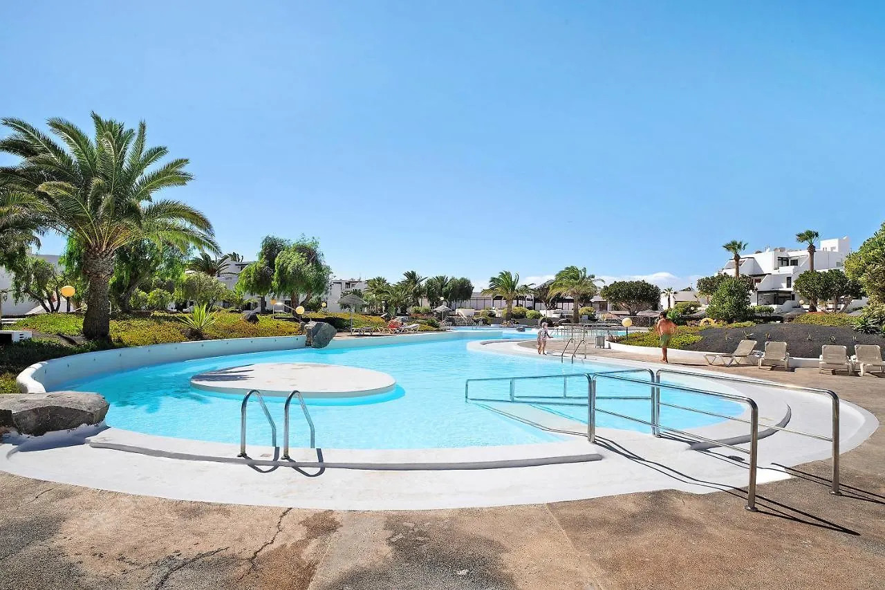Isla And Ocean With Pool And Wifi Apartment Costa Teguise