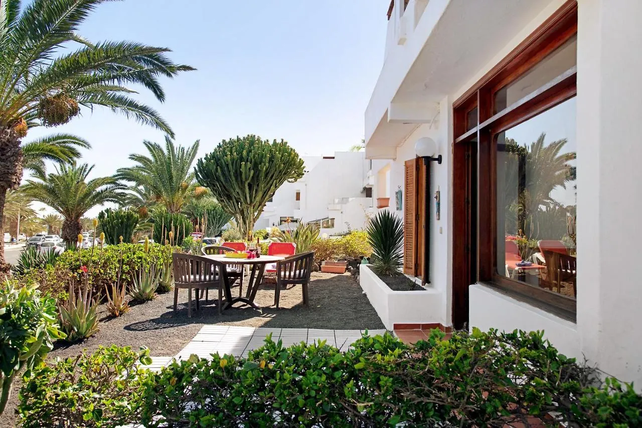 Isla And Ocean With Pool And Wifi Apartment Costa Teguise Spain