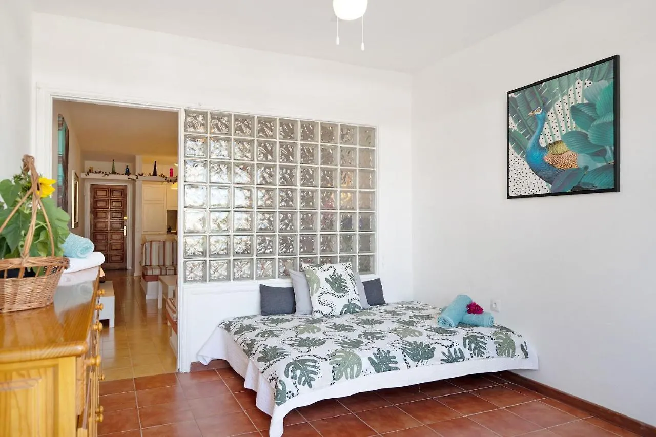 Isla And Ocean With Pool And Wifi Apartment Costa Teguise