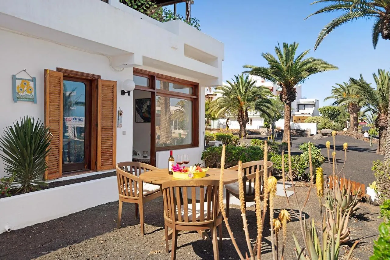Isla And Ocean With Pool And Wifi Apartment Costa Teguise